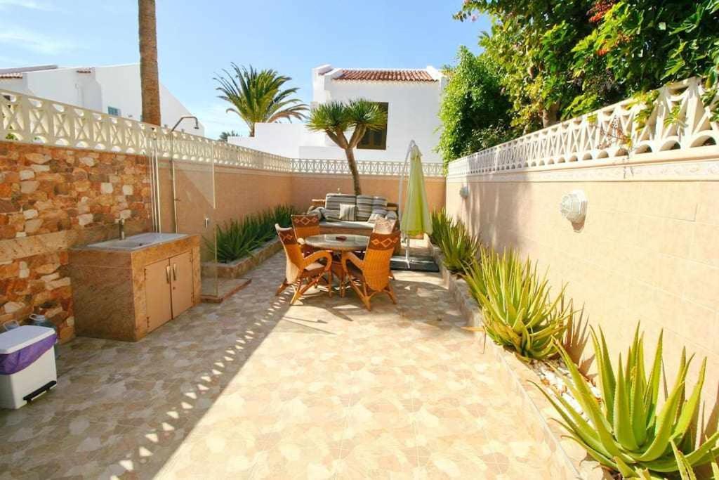 Parque Santiago 1 Villa114 Tenerife Rental & Sales Playa de las Americas  Exterior photo